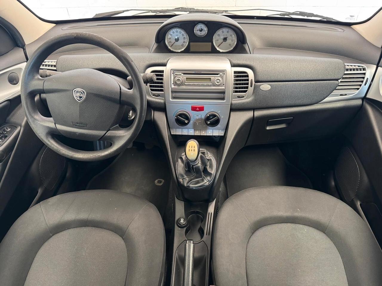 Lancia Ypsilon Platinum