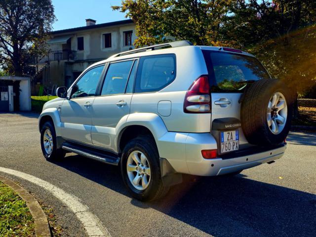TOYOTA Land Cruiser 3.0 D-4D 16V cat 5 porte aut. Wagon