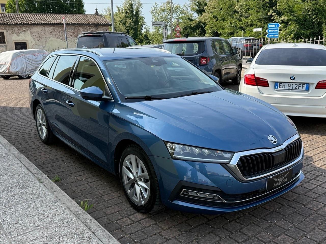 Skoda Octavia 2.0d DSG Style KEYLESS/UNIPRO/STORICO/GARANZIA