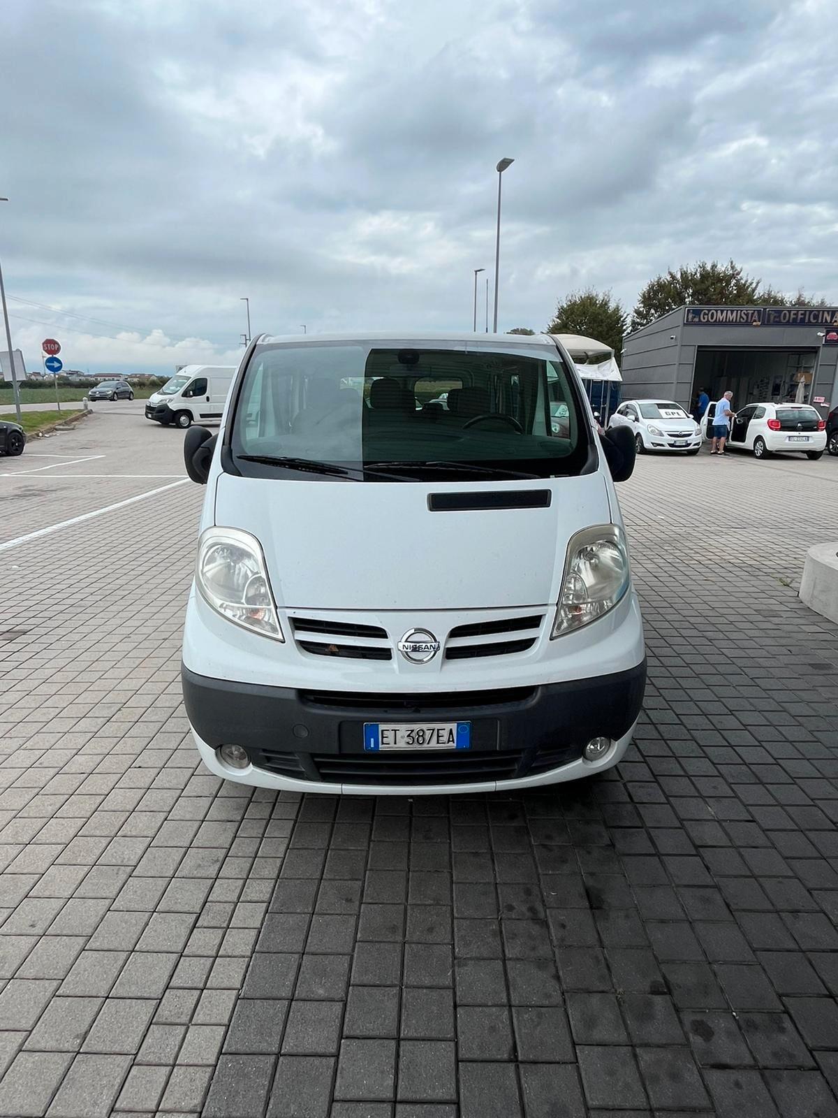Nissan Primastar 9 posti 2.0 dCi 115CV