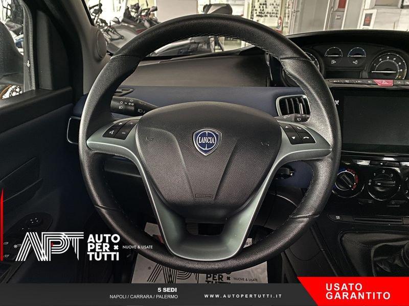 Lancia Ypsilon Ypsilon 1.0 firefly hybrid Platino s&s 70cv