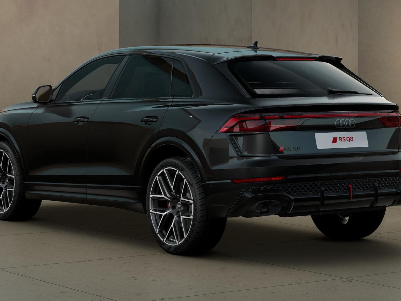 Audi RSQ8 rs 4.0 mhev 48v 600cv tiptronic