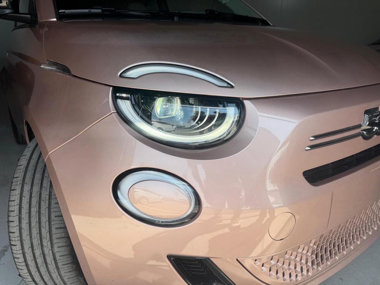 Fiat 500 1.0 Hybrid 70CV -Nuova da immatricolare!