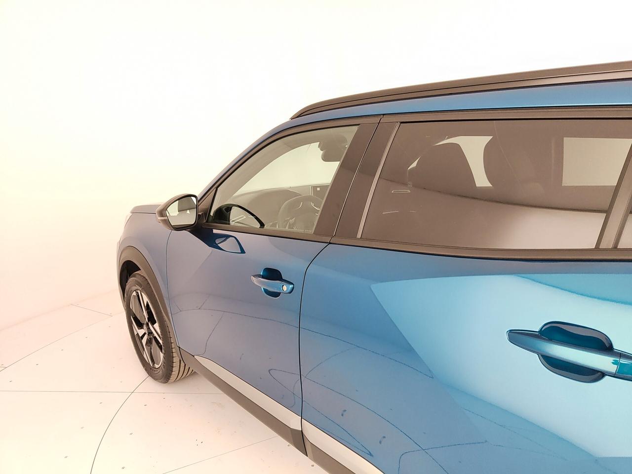 Peugeot 2008 PureTech 130 S&S EAT8 Allure