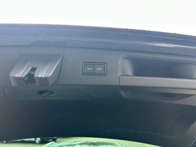 VOLKSWAGEN Passat Variant 2.0 TDI SCR EVO DSG Business