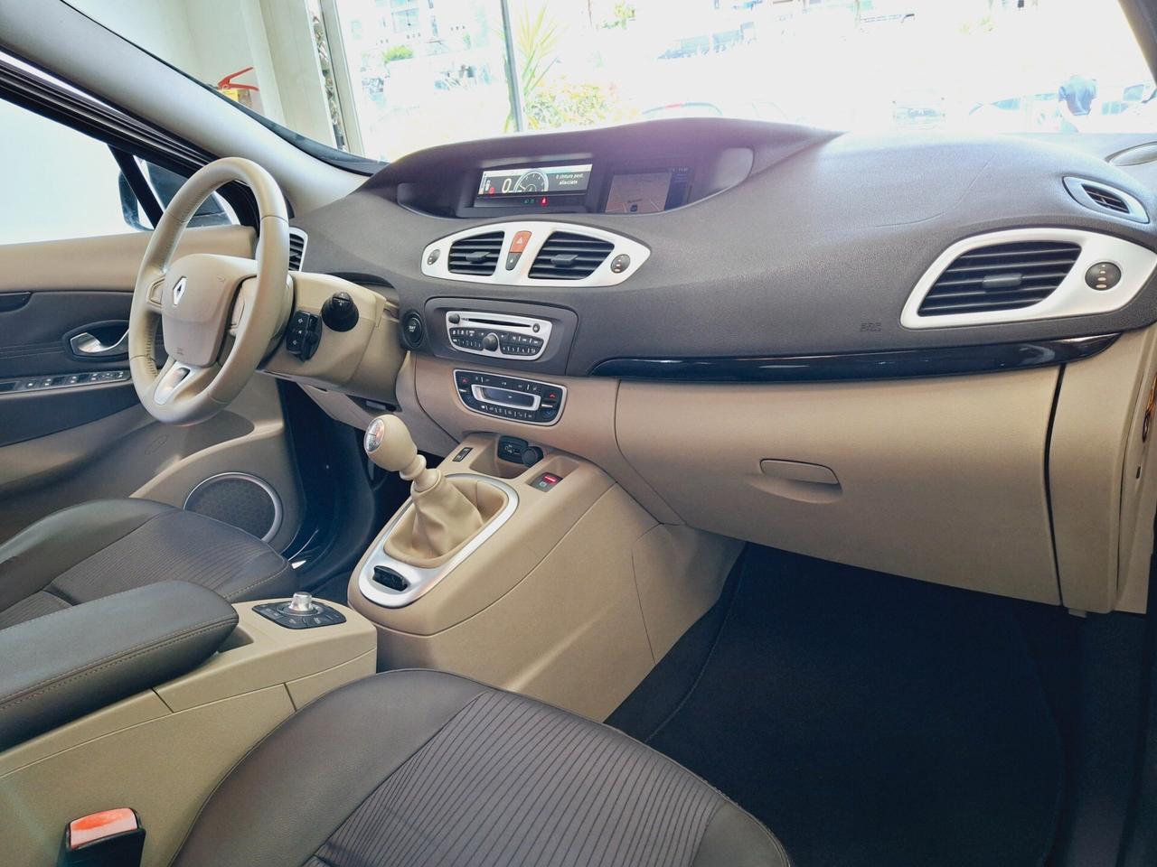 Renault Scenic Scénic X-Mod 1.5 dCi 110CV Luxe