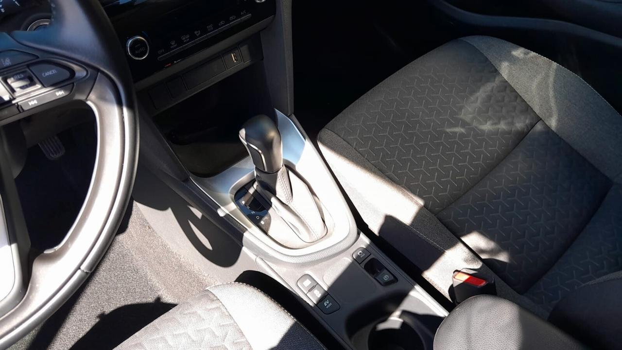 Toyota Yaris Cross 1.5 Hybrid 5p. E-CVT Business