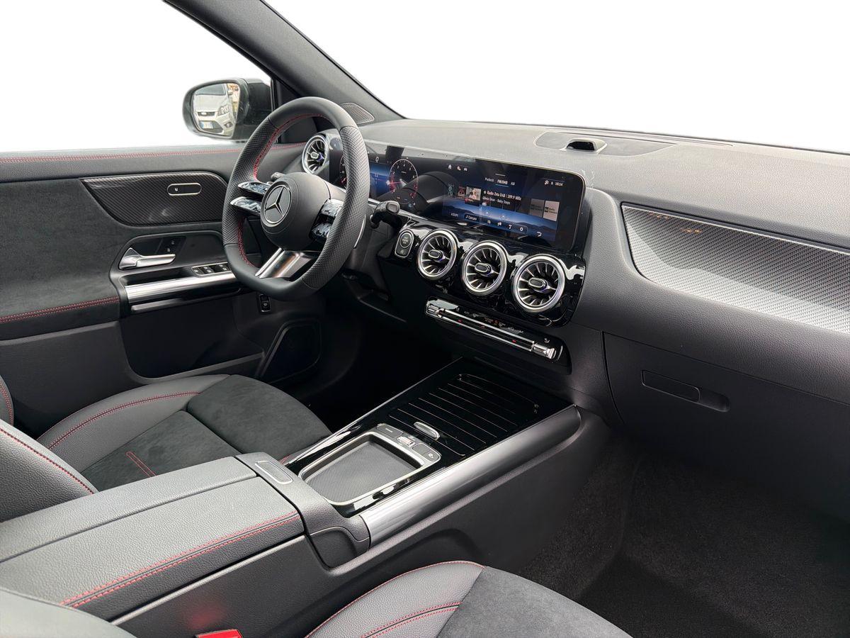 Mercedes-Benz GLA 180