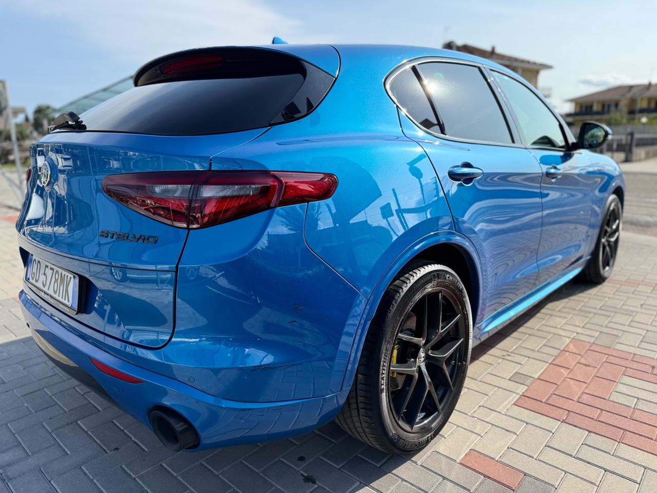Alfa Romeo Stelvio 2.2 Turbodiesel 210 CV AT8 Q4 Veloce