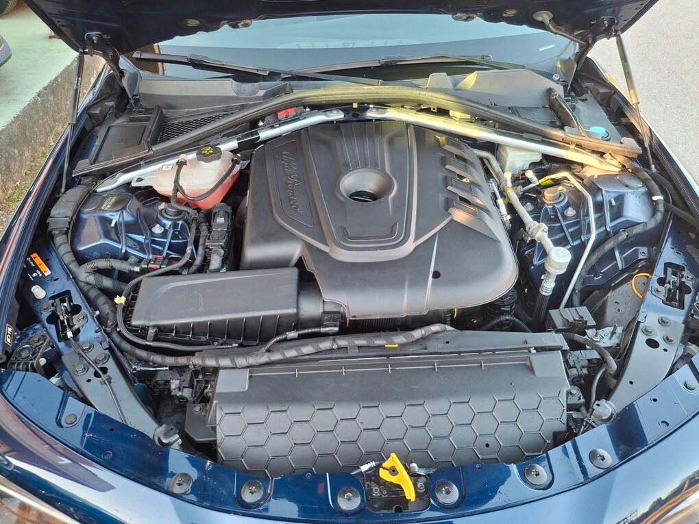 Alfa Romeo Giulia 2.2 Turbodiesel 150cv AT8 - 2018