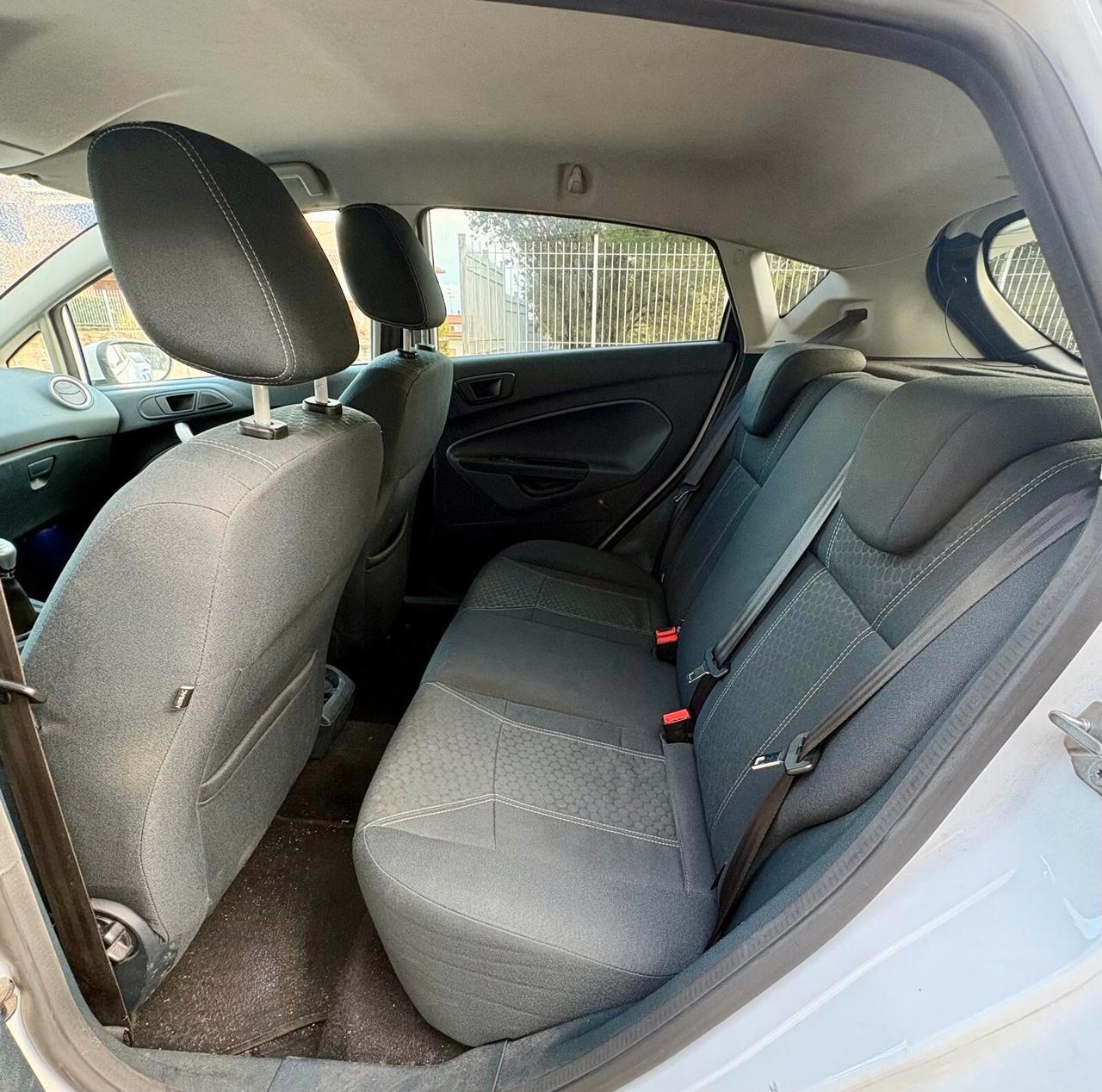 Ford Fiesta 1.6 TDCi 95 CV 5p. Titanium