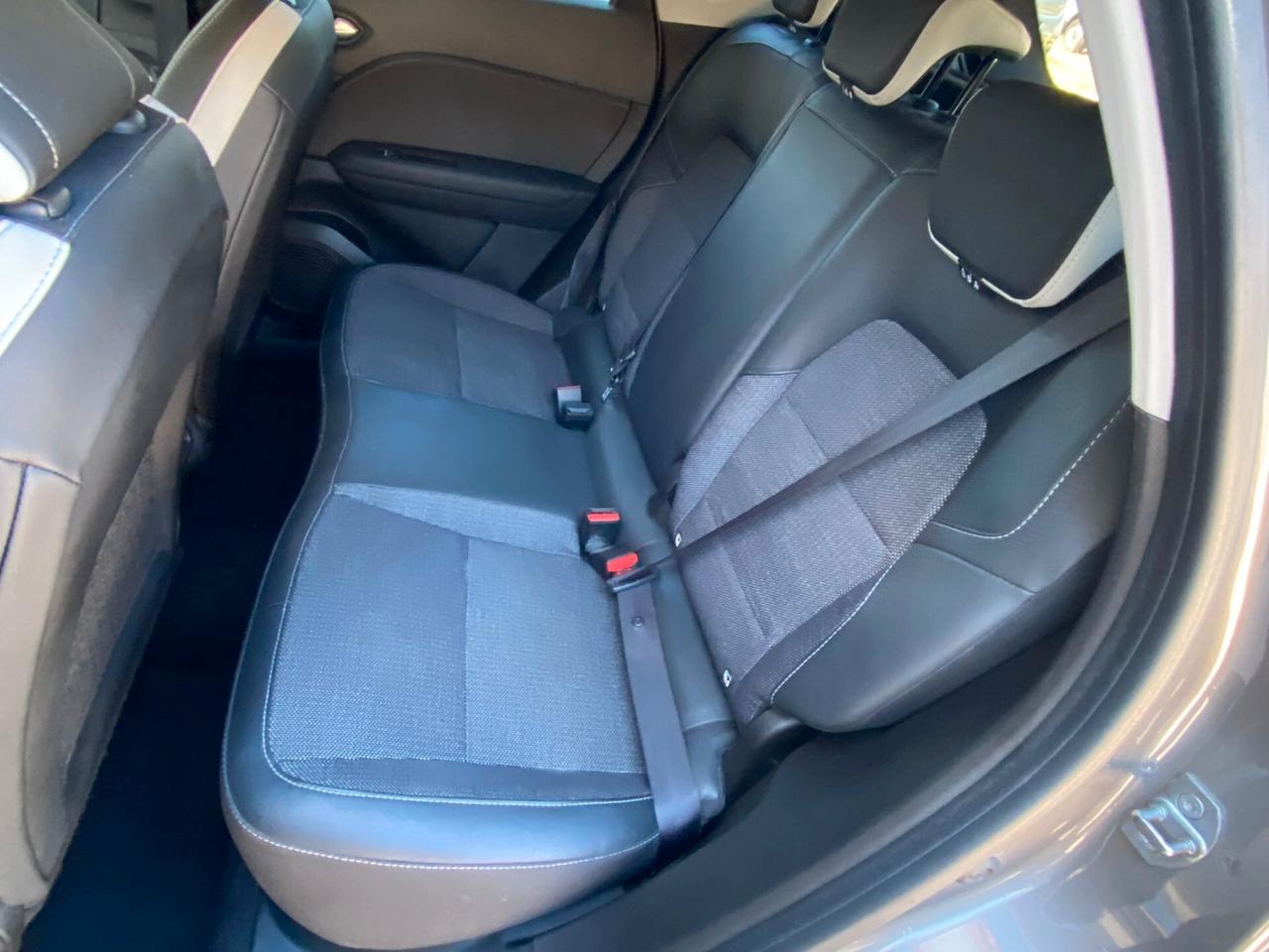 Renault Captur TCe 90 CV Techno Bi-Color 2024