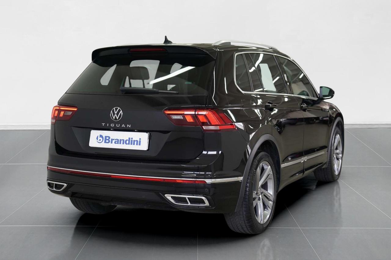 VOLKSWAGEN Tiguan 2.0 tdi R-Line 150cv dsg