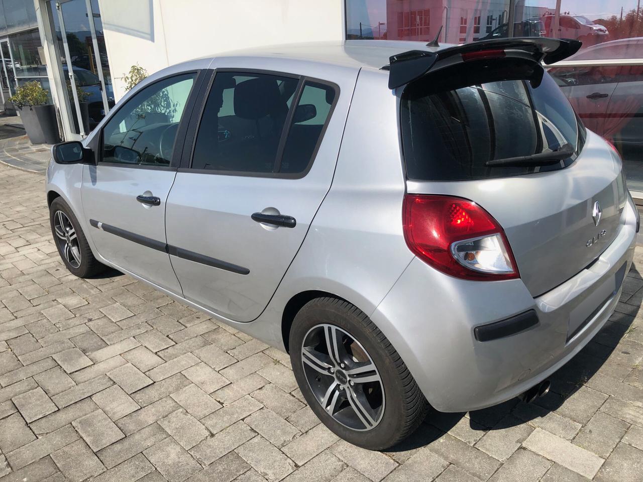Renault Clio 1.2 16V 5 porte
