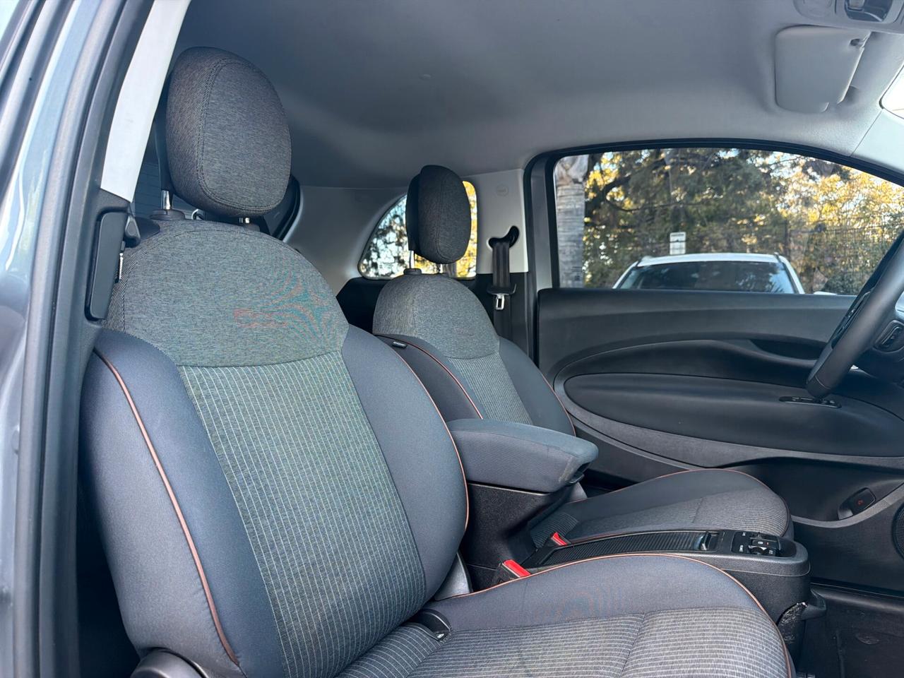 Fiat 500e 3+1 42 kWh Icon 2022 NAVI