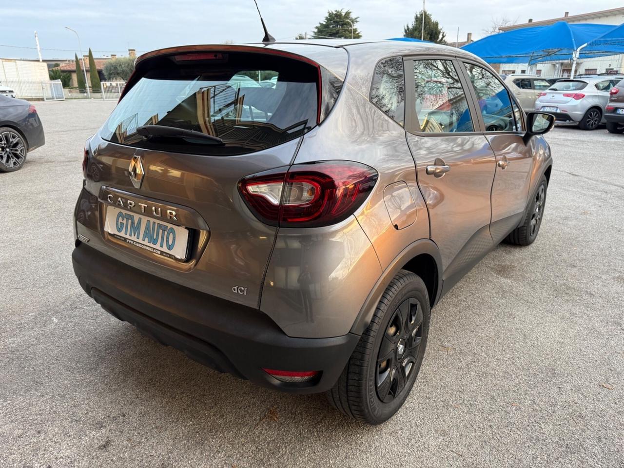 Renault Captur 1.5 Diesel 90 CV - OK Neopatentati