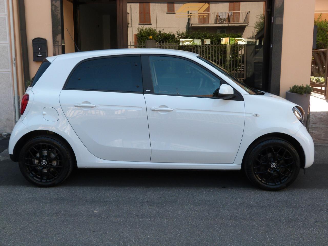 Smart ForFour 70 1.0 twinamic Passion Pack Sport