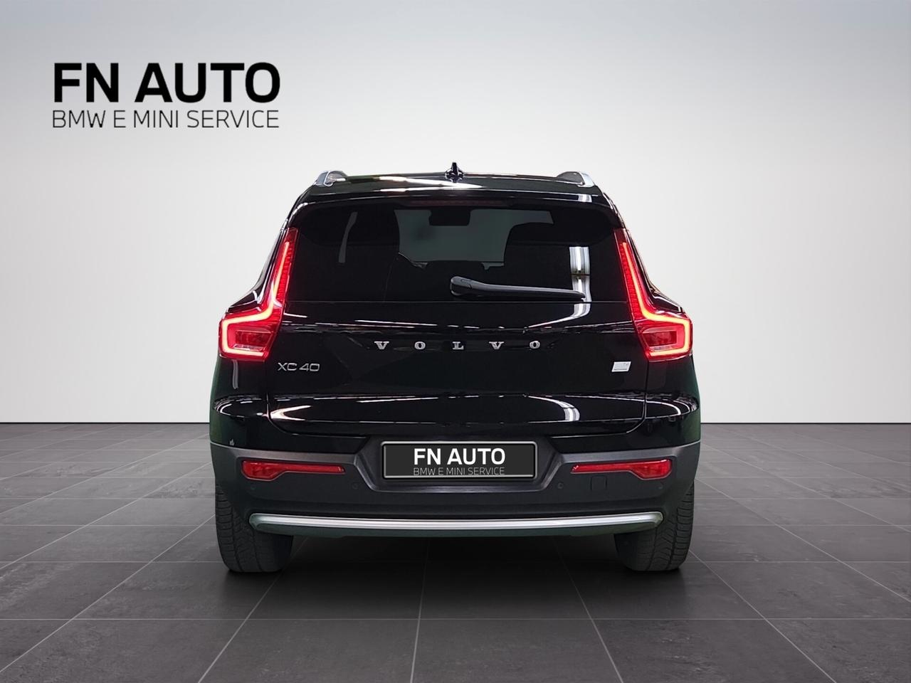 Volvo XC40 T4 Recharge Plug-in Hybrid automatico Core AUTOCARRO N1