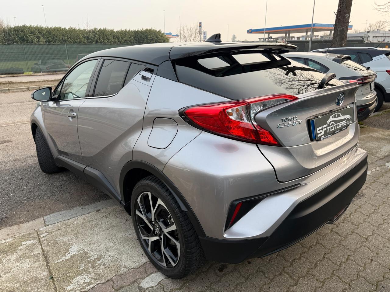 Toyota C-HR 1.8 Hybrid E-CVT Lounge