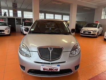 Lancia Ypsilon 1.3 MJT 75 CV Unyca