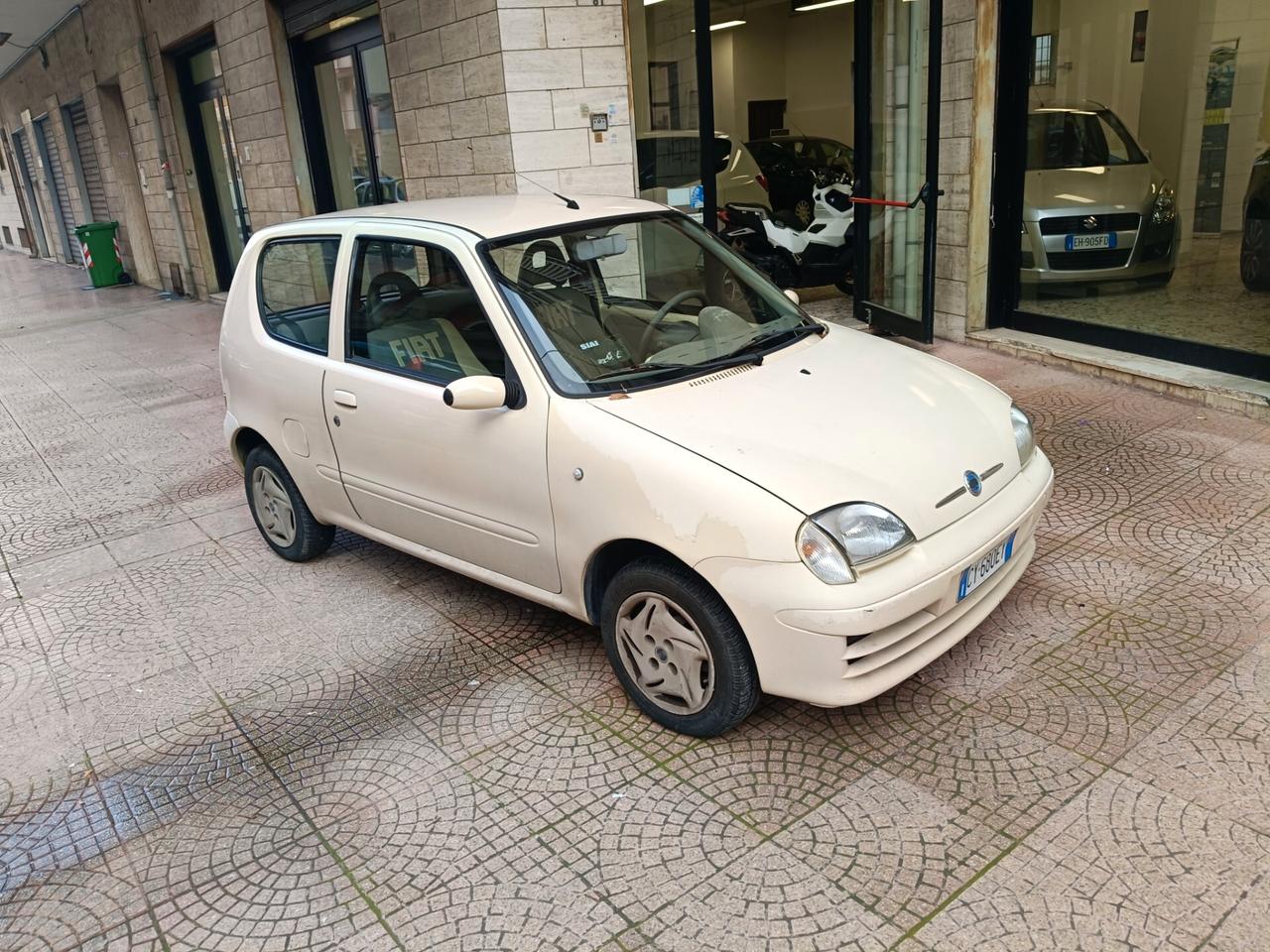 Fiat 600 1.1-VISTA E PIACIUTA -NEOPATENTATI-Euro1690