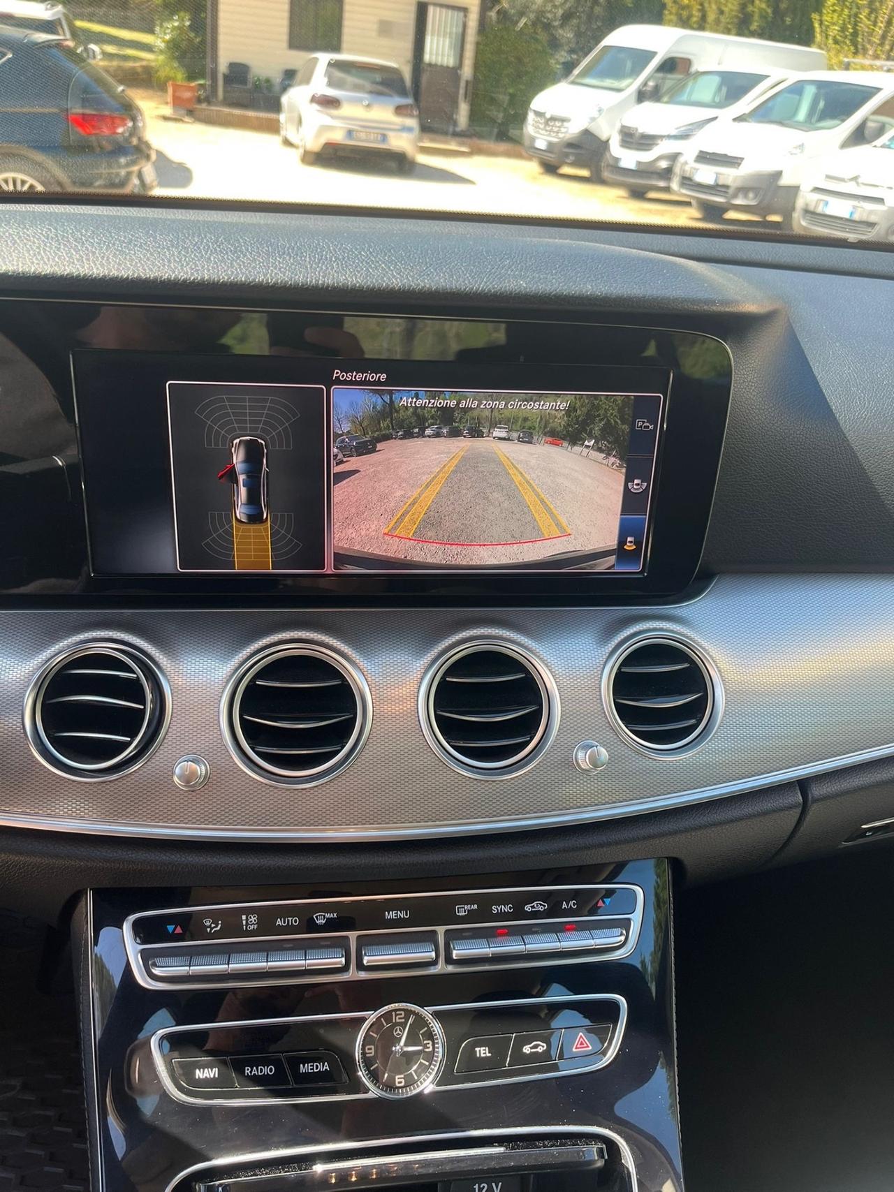 Mercedes-benz E 220 d Auto Exclusive