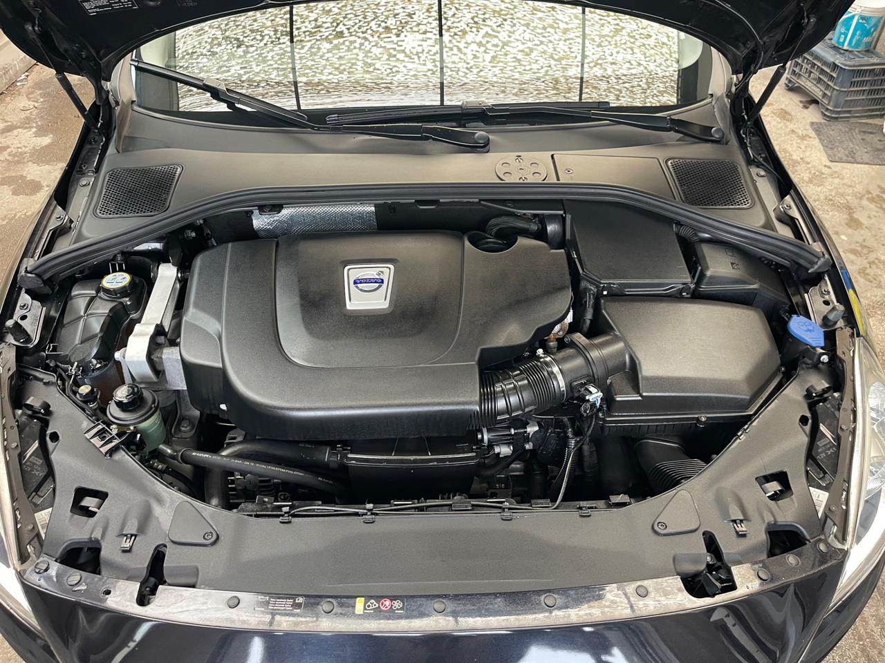 VOLVO V60 2.0 D3 GEARTRONIC FULL MY13 95800KMMM