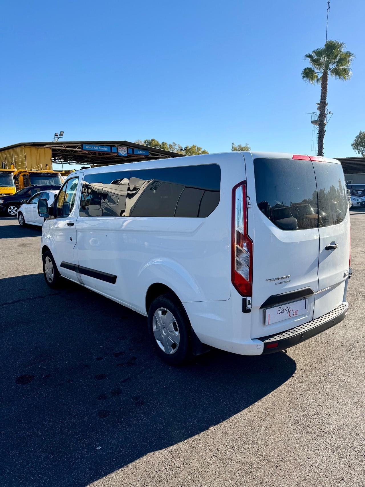 Ford Transit Custom 9 Posti Passo Lungo
