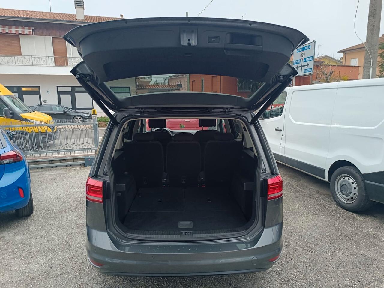 VOLKSWAGEN TOURAN HIGHLINE EDITION 1.6 115 cv DIESEL -PROMO GENNAIO GA FIN&SAFE-