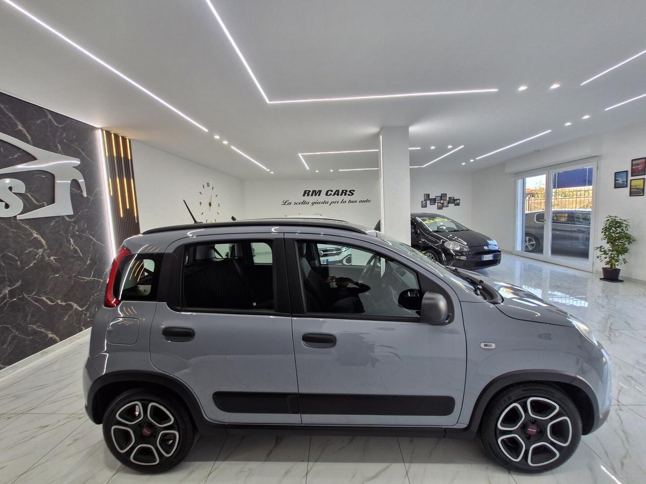 FIAT PANDA 1.0 FireFLY S&S Hybrid Full Optional