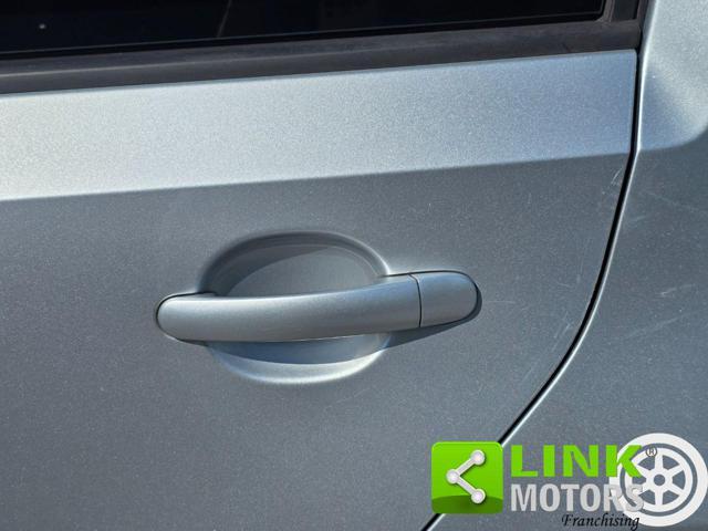 VOLKSWAGEN up! 1.0 Move