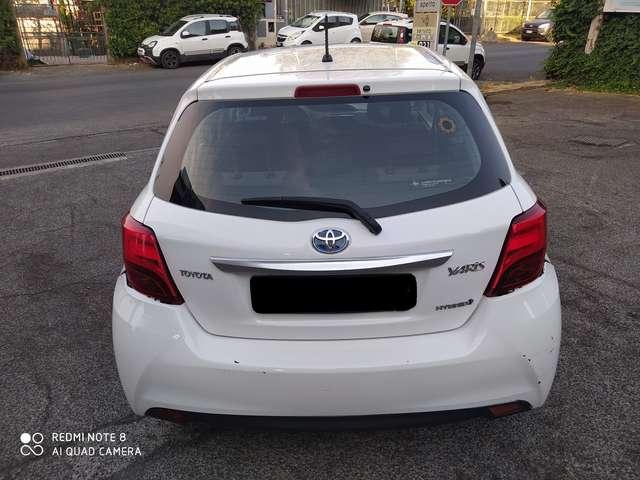 Toyota Yaris Yaris III 2015 5p 1.5h Active