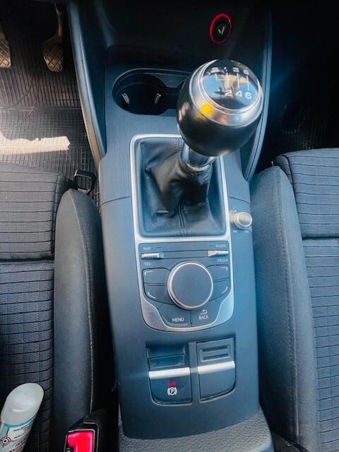 Audi A3 1.6 TDI clean diesel Ambition