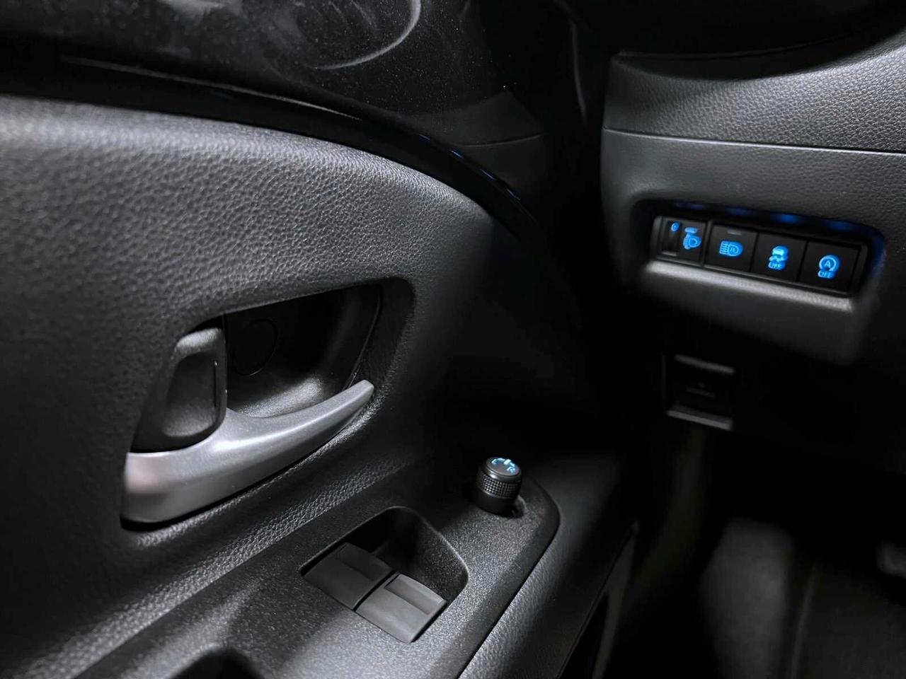 TOYOTA AYGO X 1.0 VVT-I 72 CV ACTIVE KM0