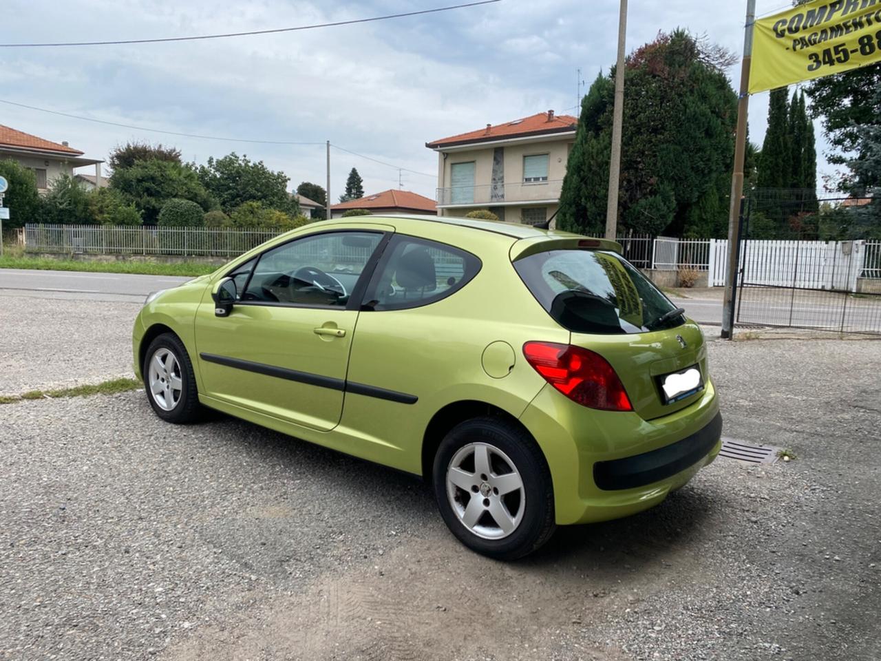 Peugeot 207 1.4 88CV 3p. XS