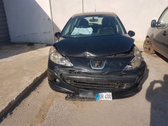 Peugeot 207 1.4 HDi 70CV 5p. ONE Line
