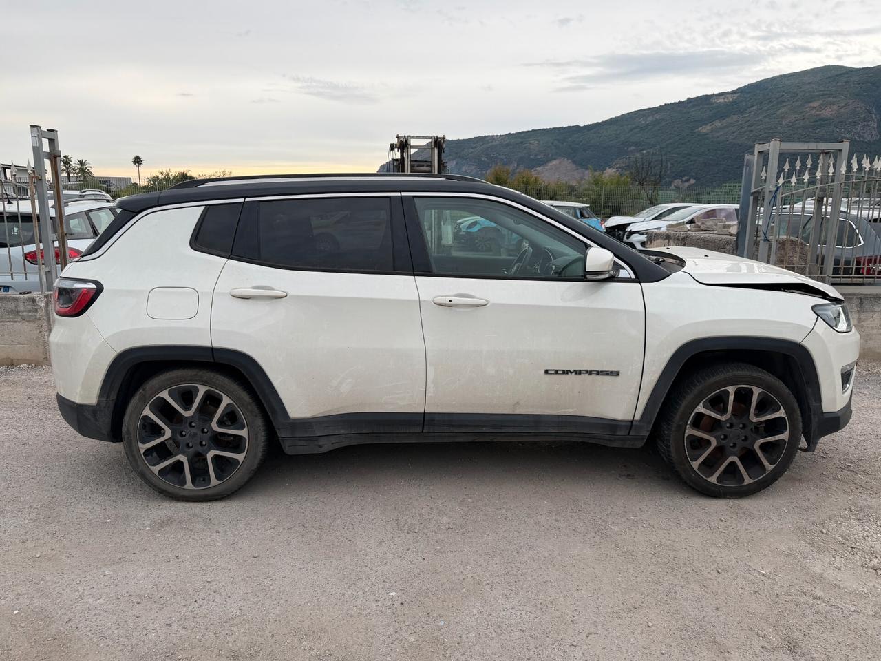 JEEP COMPASS 2018 1.6 DIESEL 120 CV *AIRB OK