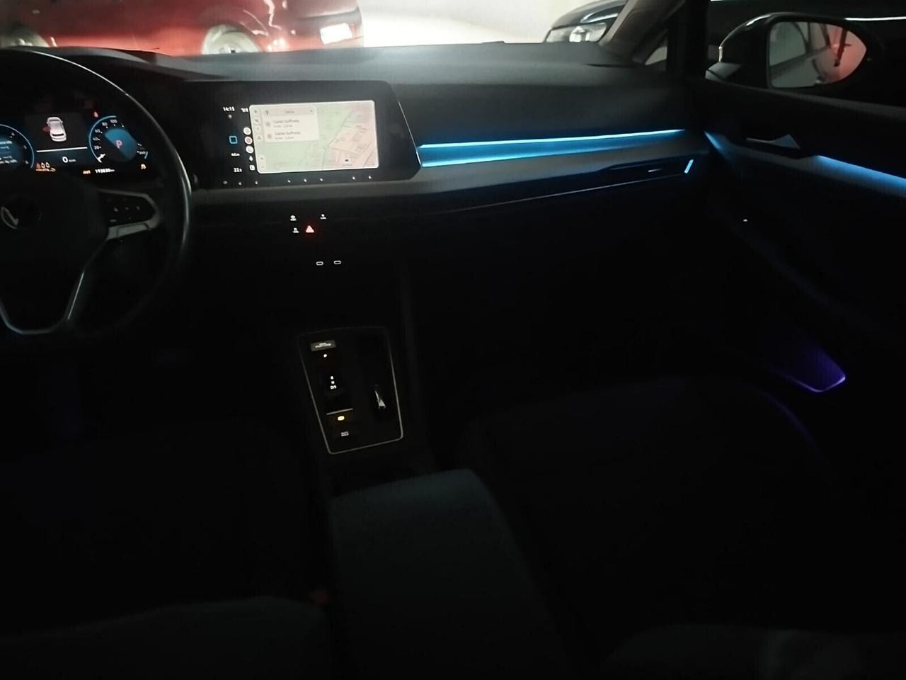 Volkswagen Golf 8 2.0 TDI SCR Style