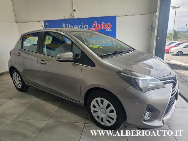 TOYOTA Yaris 1.0 5 porte Lounge