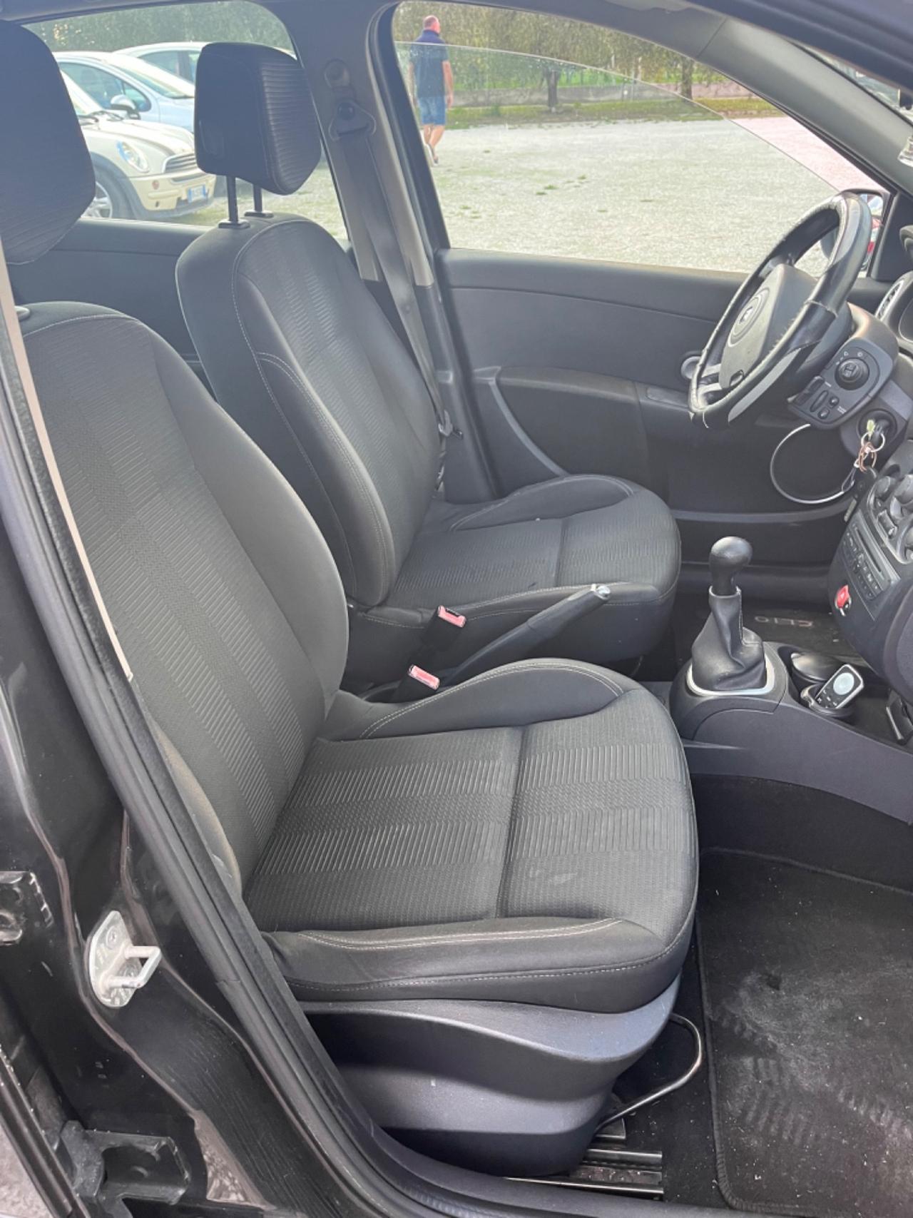 Renault Clio 1.5 dCi 85CV 5 porte NEOPATENTATI