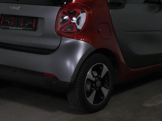 SMART ForTwo EQ Passion Blacmotion edition