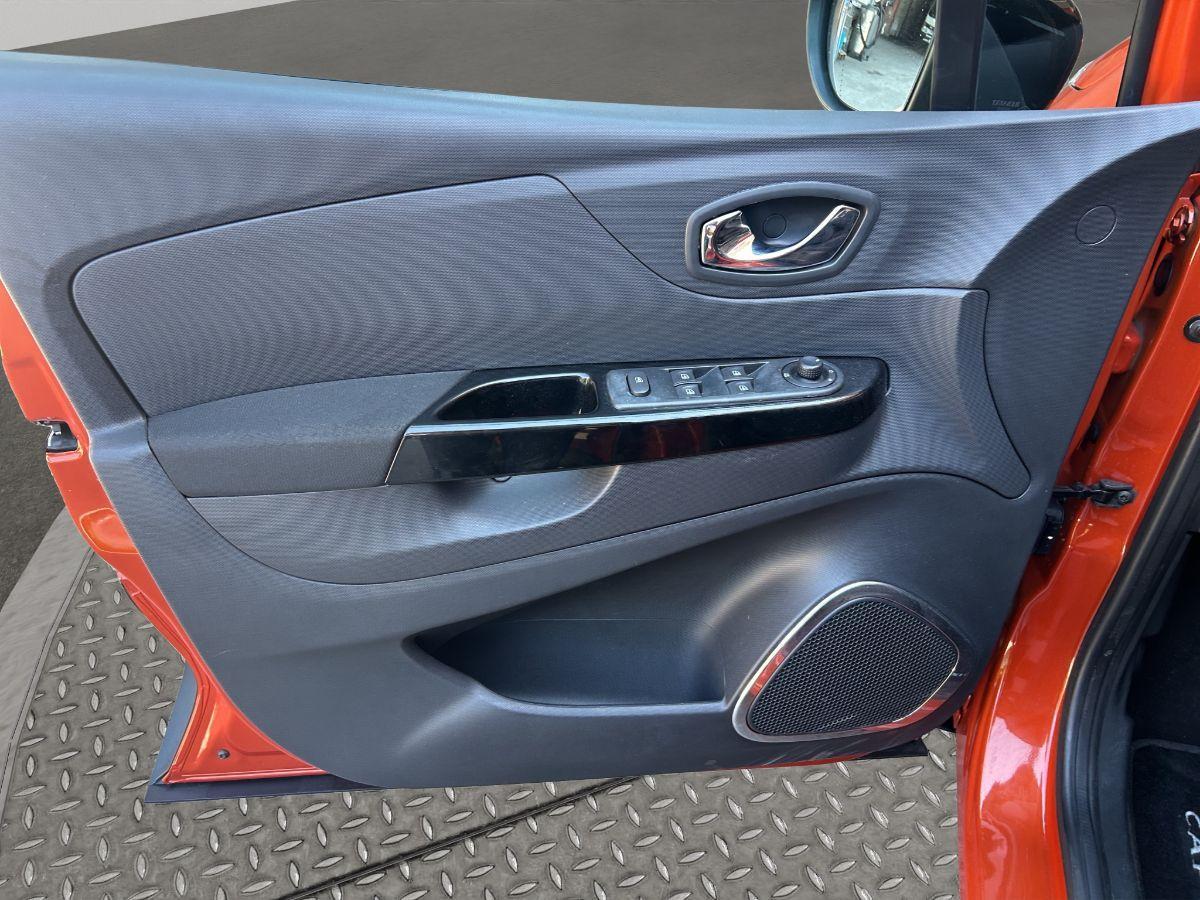 RENAULT - Captur - 1.5 dCi 8V 90 CV Start&Stop Energy R-Link telecamera