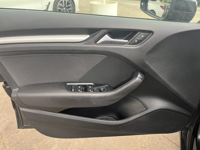 Audi A3 35 2.0 TDI Admired S tronic