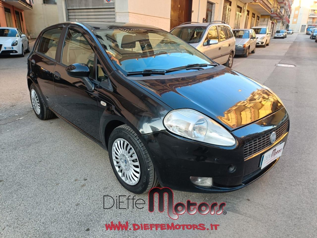 Fiat Grande Punto 1.3 MJT 90 CV 5 porte Dynamic
