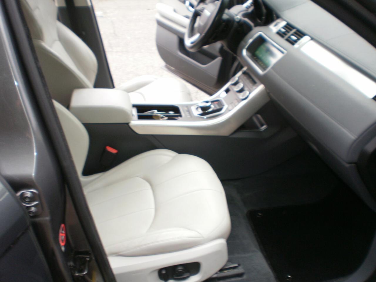 Land Rover Range Evoque 2.0 TD4 150 CV 5p. SE Dynamic
