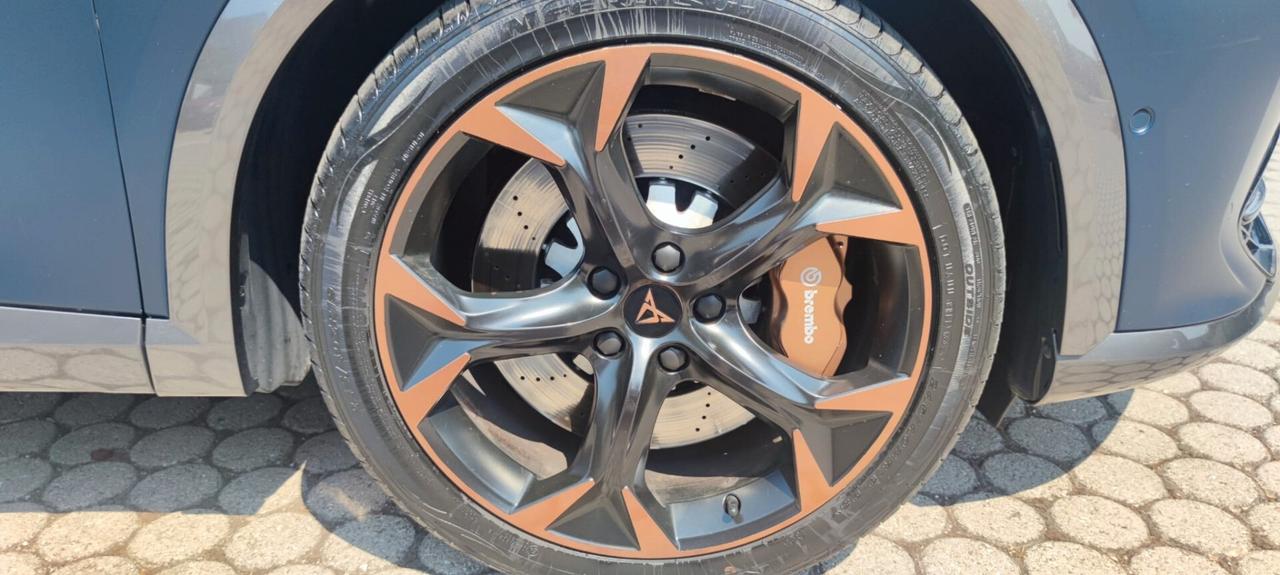 Cupra Formentor 2.0 TSI 4Drive DSG VZ Launch Edition