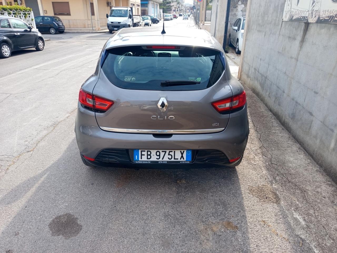 Renault Clio 1.5 dCi Duel