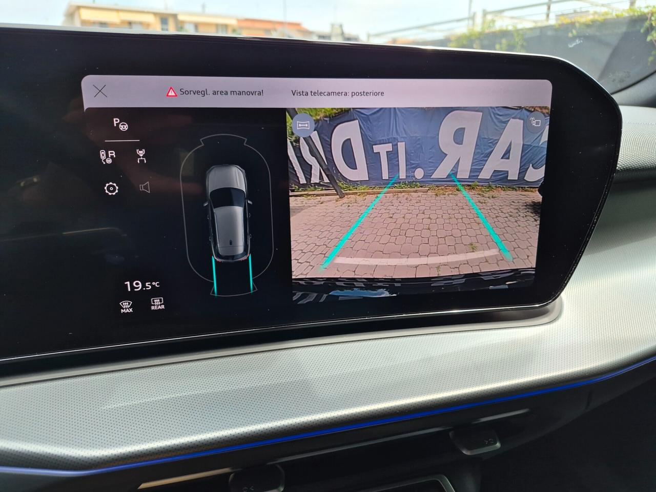 Audi Q3 1.5 TFSI MHEV S LINE EDITION 150CV S-TRONIC LED TETTO NAVI CARPLAY RETROCAM. ACC. AUTO UFFICIALE AUDI 1 PROPRIETARIO