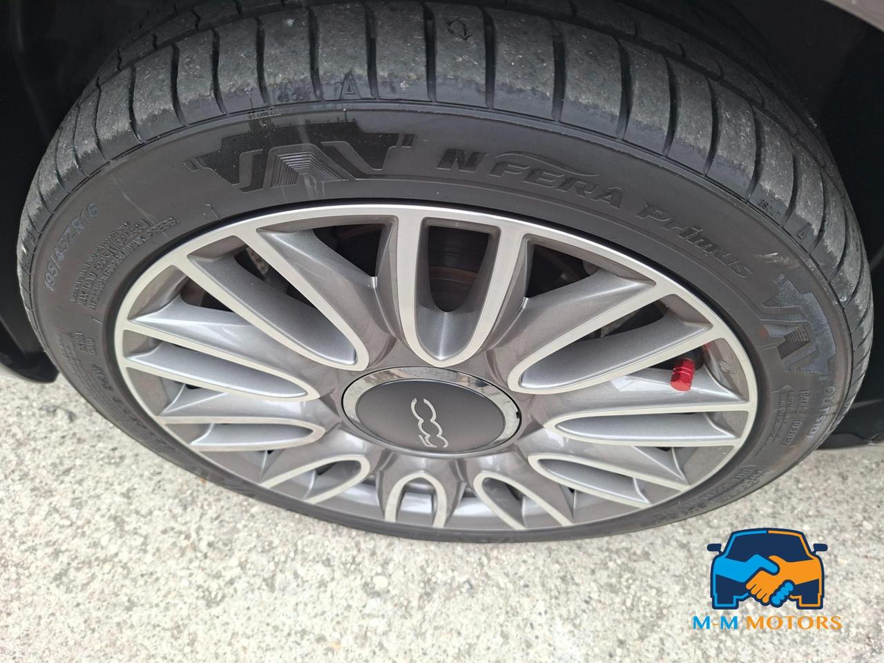 FIAT 500 lounge neo patentati