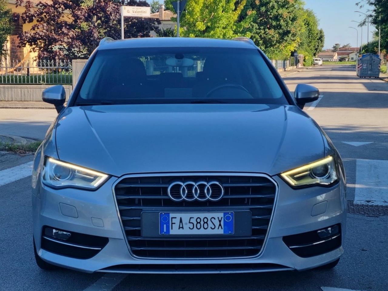 Audi A3 Sedan 1.6 TDI clean diesel Ambition